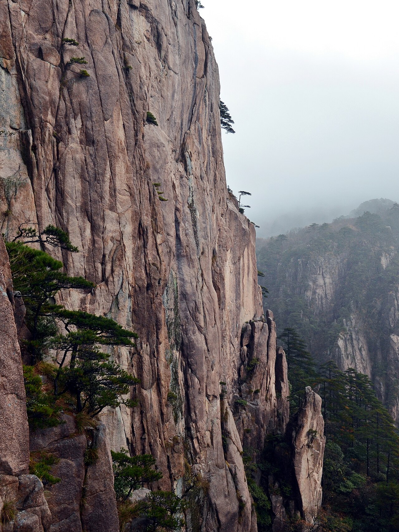 West Sea Grand Canyon (Xihai Daxiagu)