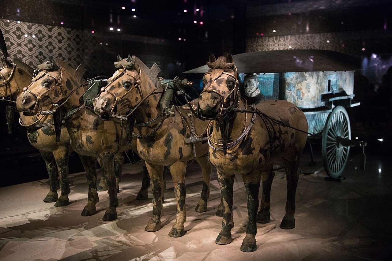 Bronze Chariots Museum in Lishan Garden