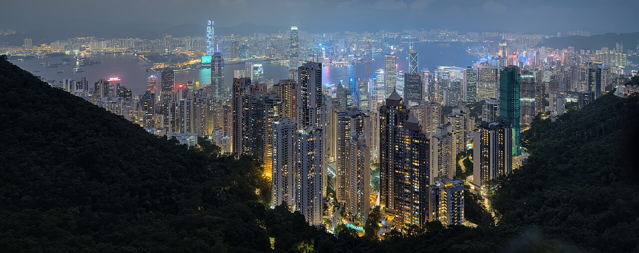 HSBC Life Illuminations at The Peak