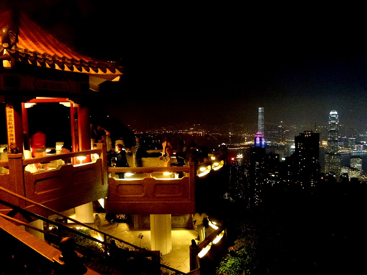Lion Pavilion & the Peak Galleria Rooftop