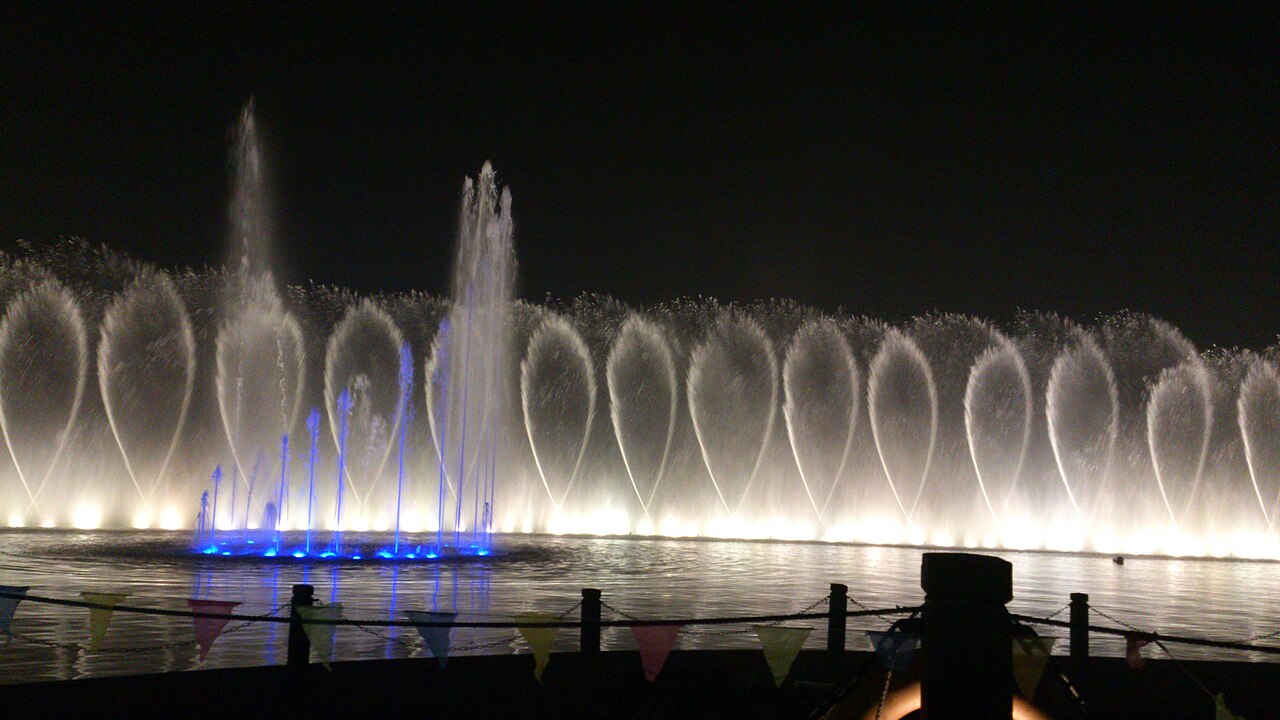 Night Lake: Music Fountain & Impressions West Lake